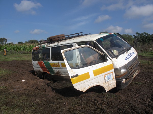 Avventure in Kenya col fango
